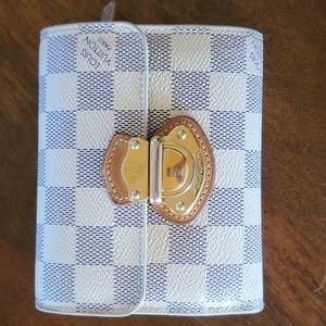 Louis Vuitton Damier Azur Wallet